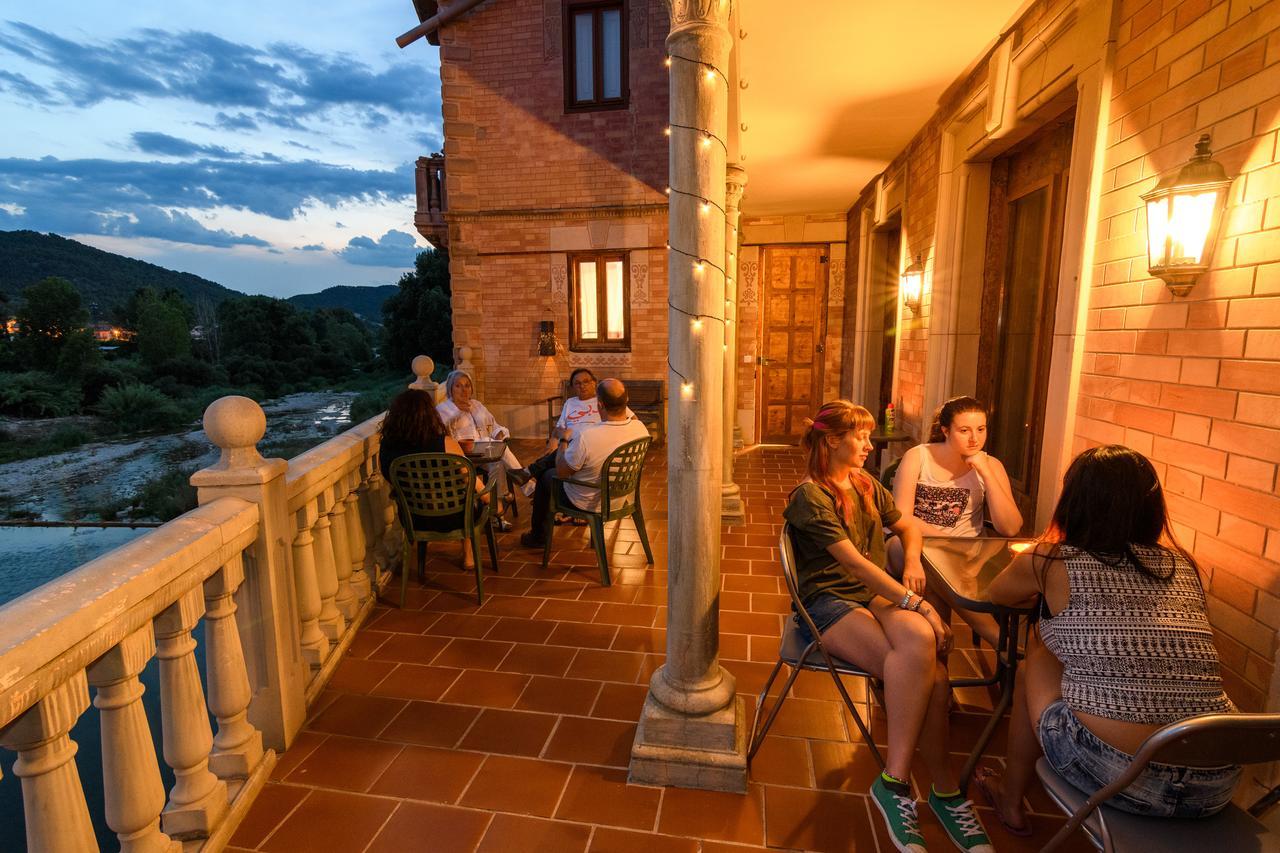 Albergue Valderrobres Auto Check-In ภายนอก รูปภาพ