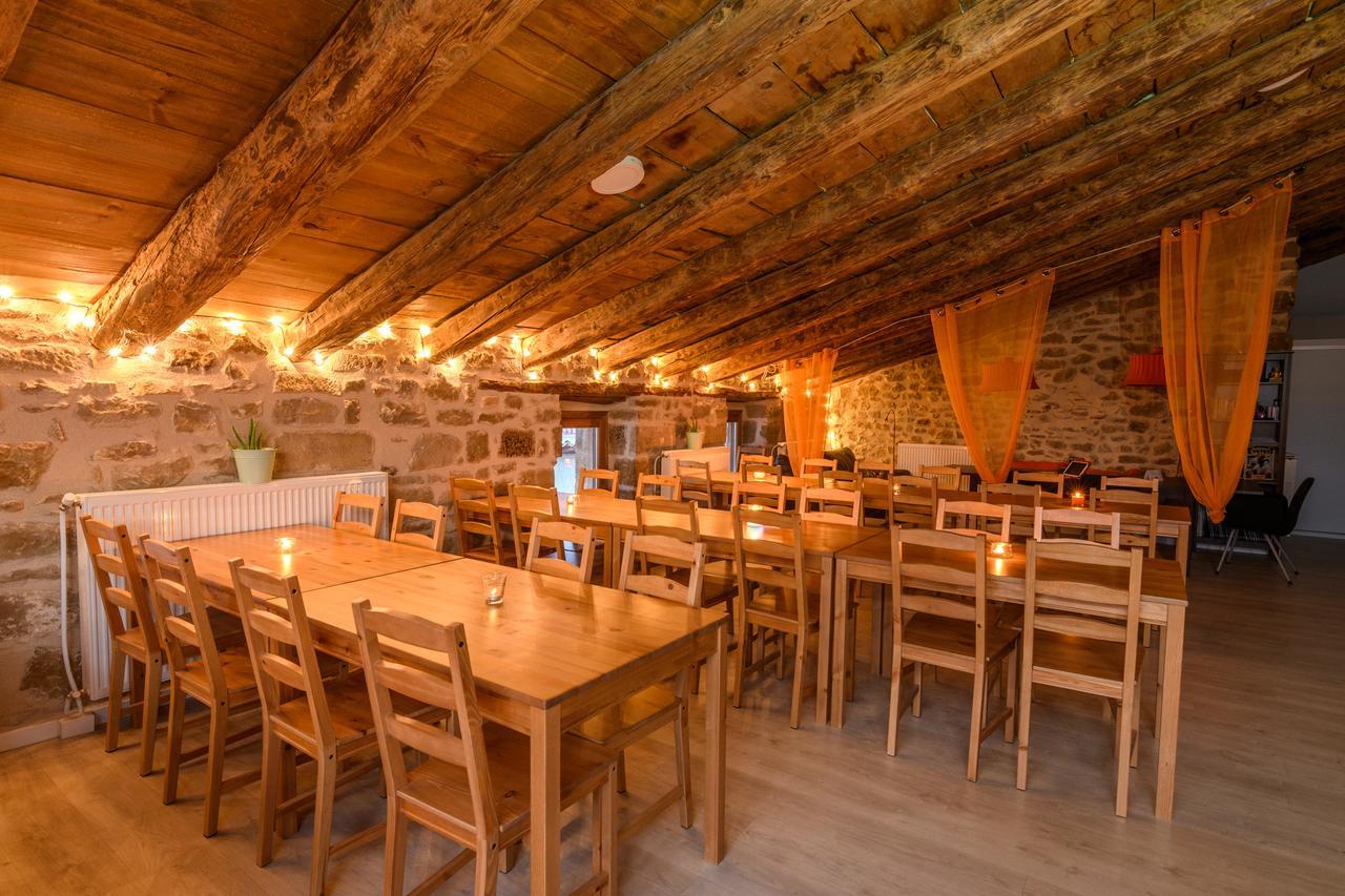 Albergue Valderrobres Auto Check-In ภายนอก รูปภาพ